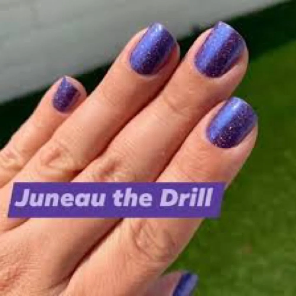 Juneau the Drill - Color Street - Picture 4 of 5